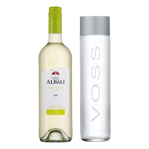 Набор вино б/алк "Винья Албали Совиньон Блан" 0.75л и Voss 0,8л