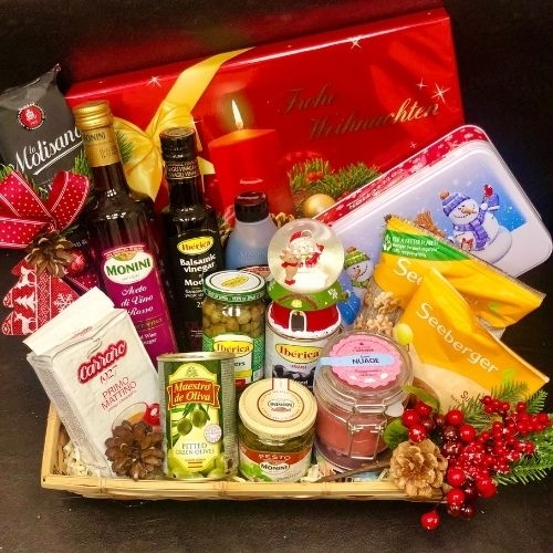 Продуктовая корзина “Праздничная трапеза”