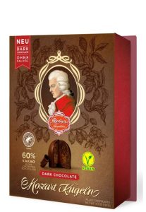 Конфеты Reber из темного шоколада "Mozart Kugeln" с нг открыткой 120г